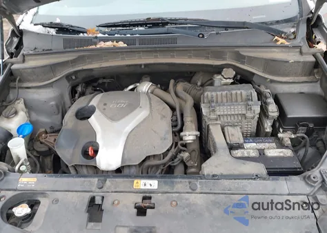 2013 Hyundai Santa Fe Sport 2.0T from USA, damaged, VIN 5XYZU3LA5DG081093